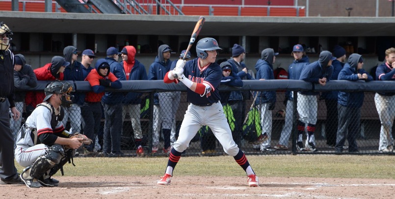 Cardinals Split Twinbill Against Panthers