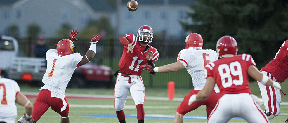 Football Falls At Grand Valley In Regular Season Finale