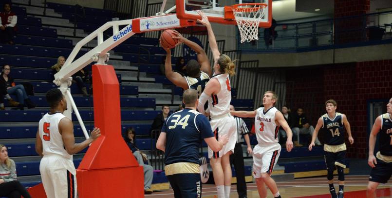 Men's Basketball Falls at Northwood, 94-84