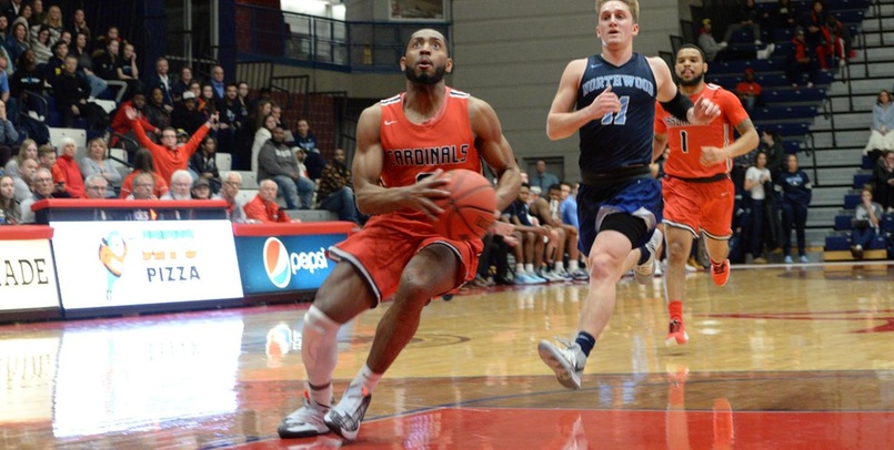 SVSU men start strong, fall to GVSU in opener