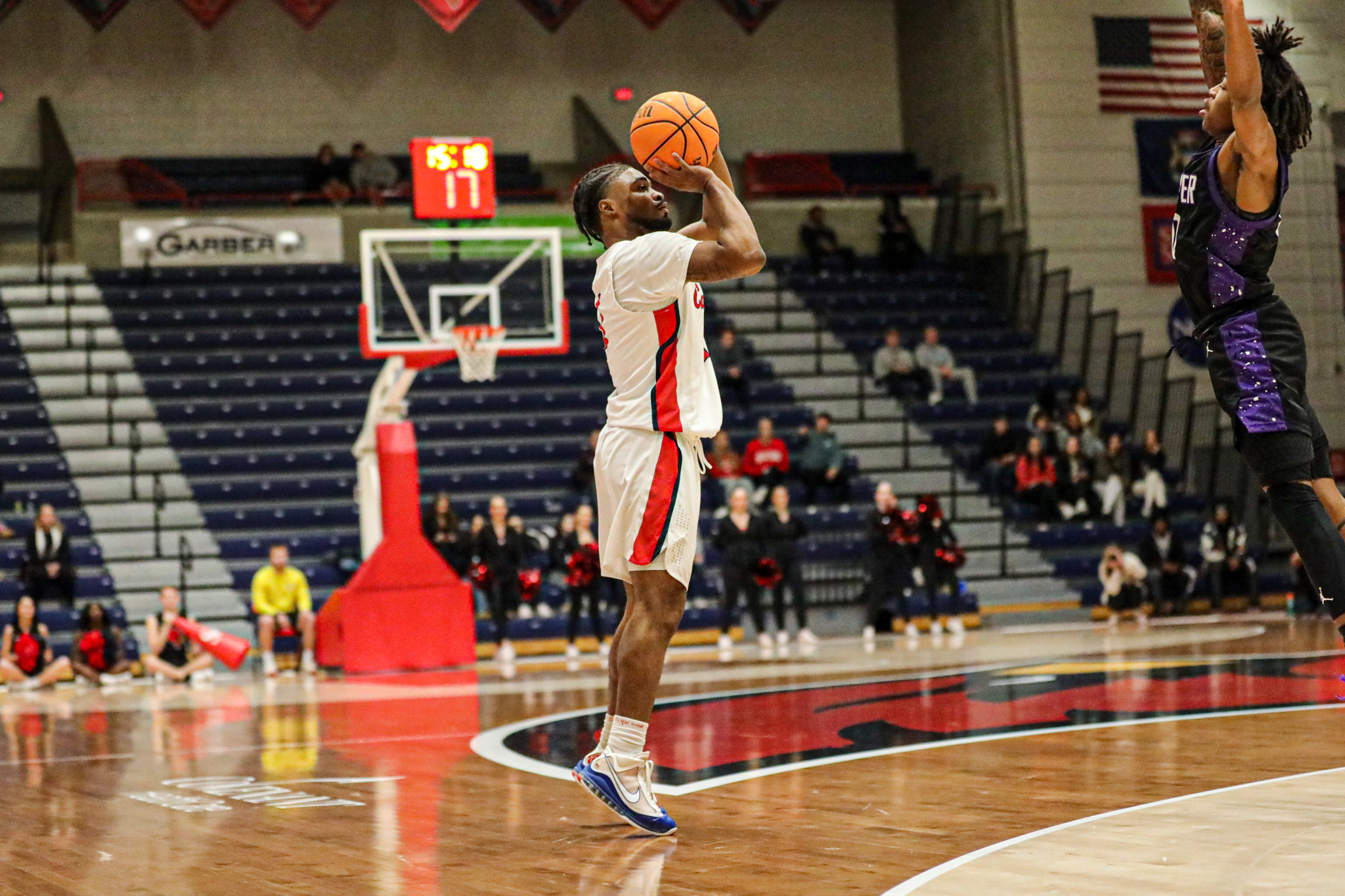 Cardinals Upset #5 Greyhounds on the Road