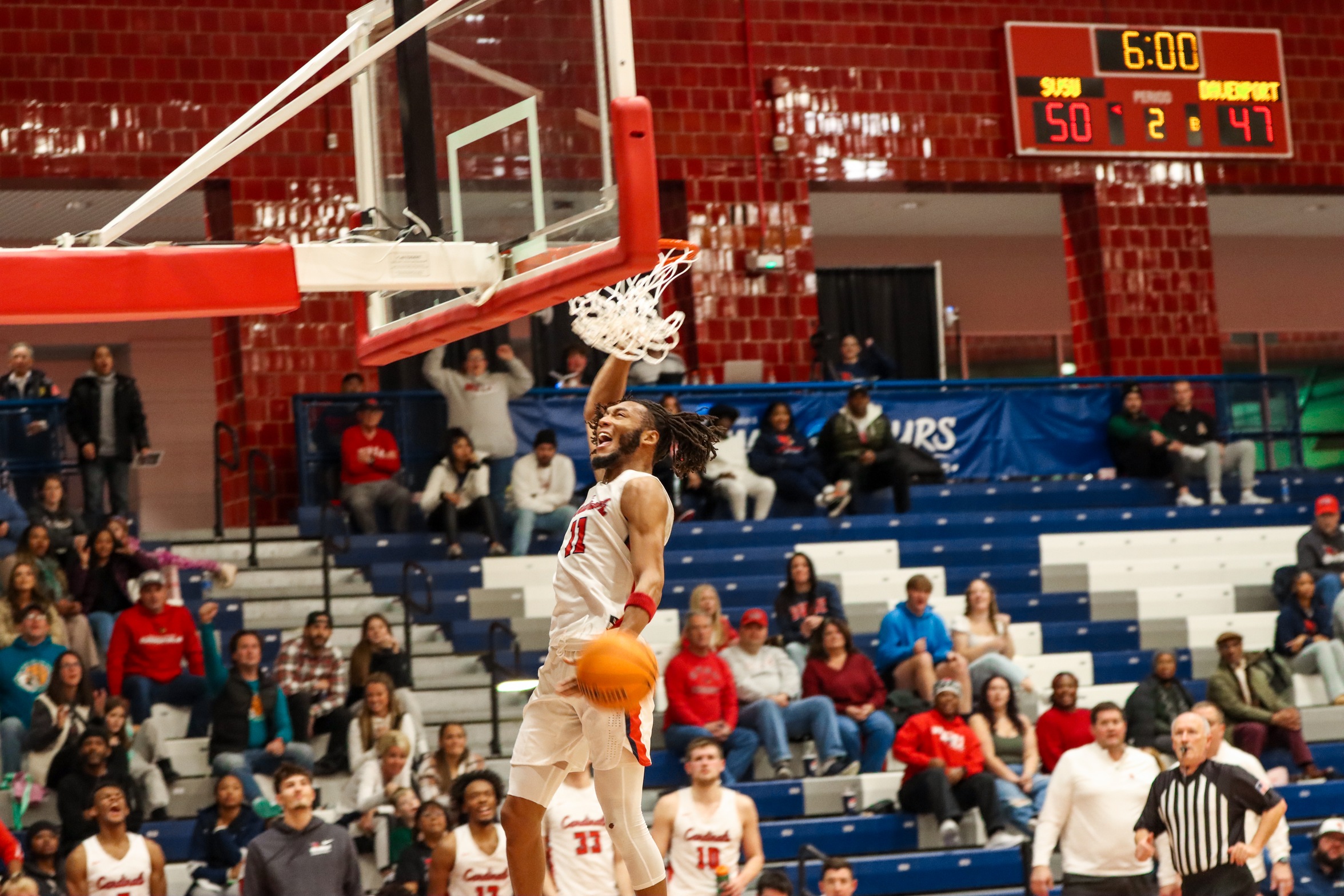 Cardinals Outlast Panthers to Earn First GLIAC Win