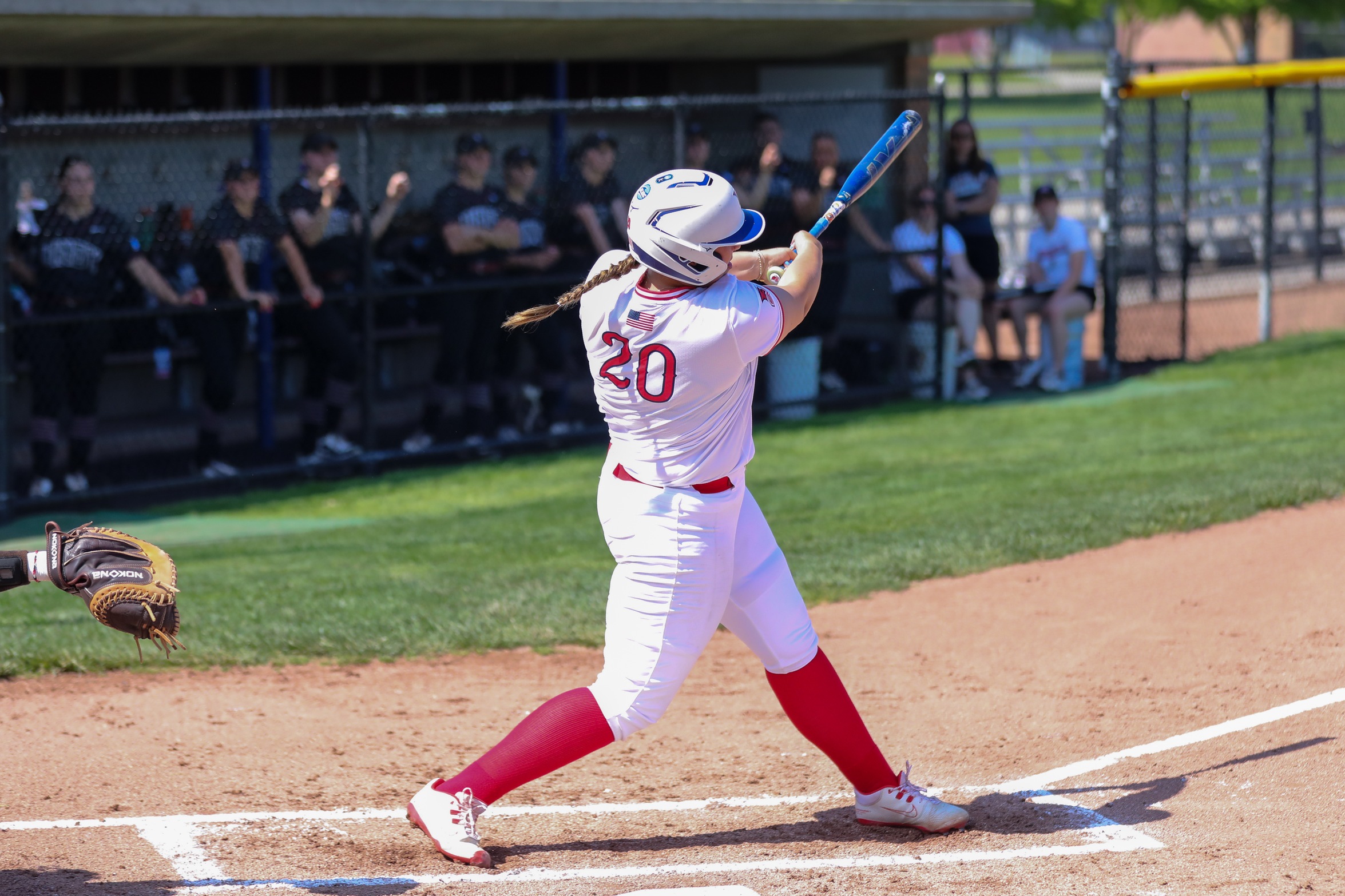Softball Splits on Final Day in Miami Shores