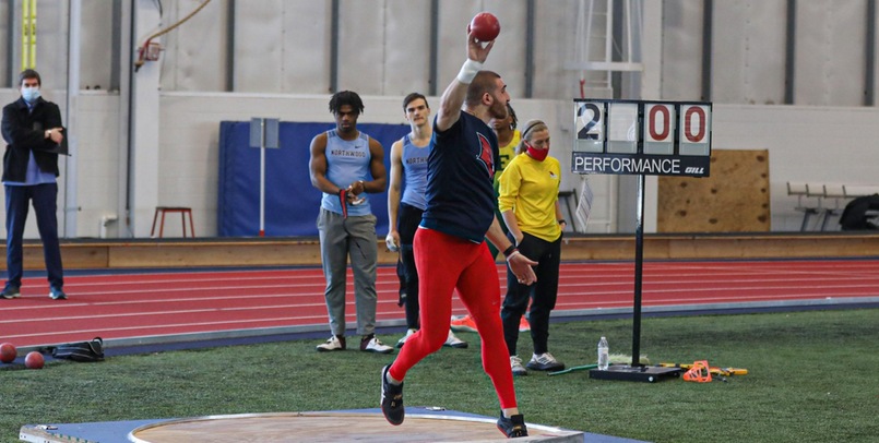 Cardinals conclude Jet's Pizza Invitational, Olshevska sweeps dashes
