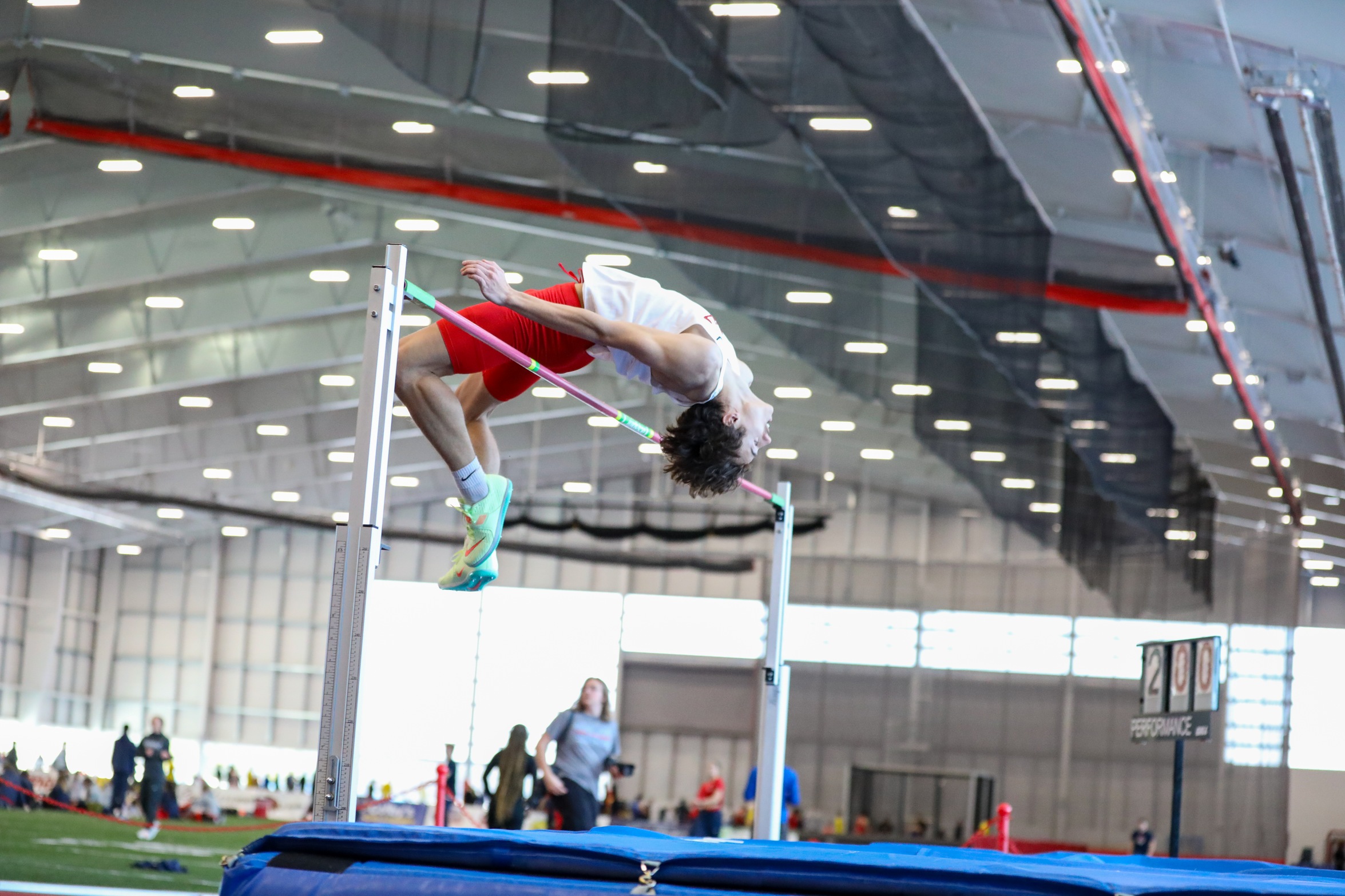 Track and Field Collects Seven Wins at SVSU Classic