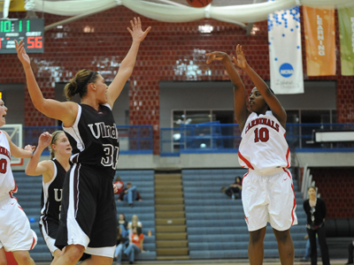 Lady Cardinals Defeat Lake Superior At The Buzzer, 62-60