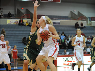 Women's Basketball Defeats Virginia Union, 73-65