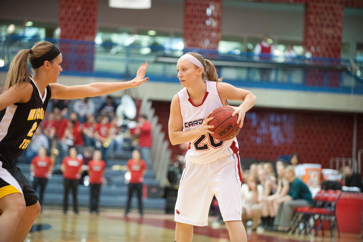 Cardinals End Season With 76-61 Loss To Wildcats