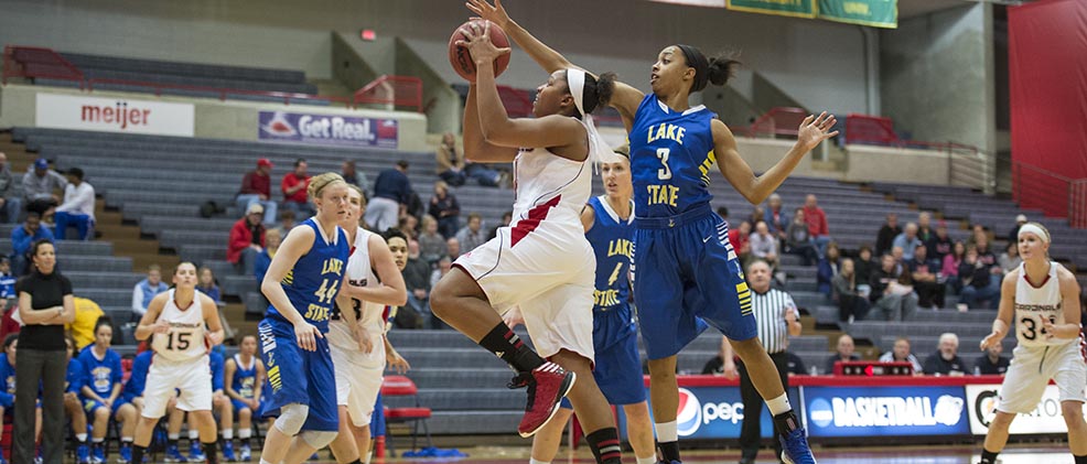 Wendling, Zirzow Propel Lady Cardinals Past Lakers, 68-52