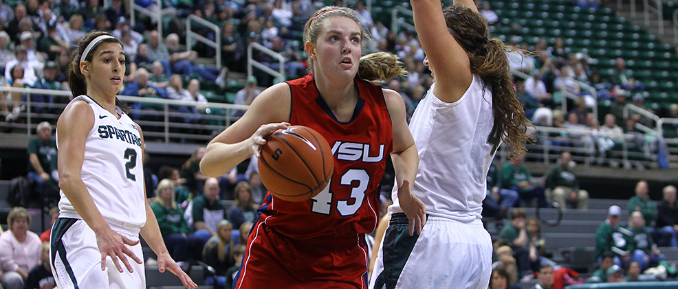Saginaw Valley Falls Late at Tiffin, 67-62