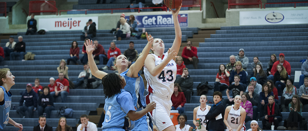 Lady Cardinals' Streak Snapped by Warriors, 68-58