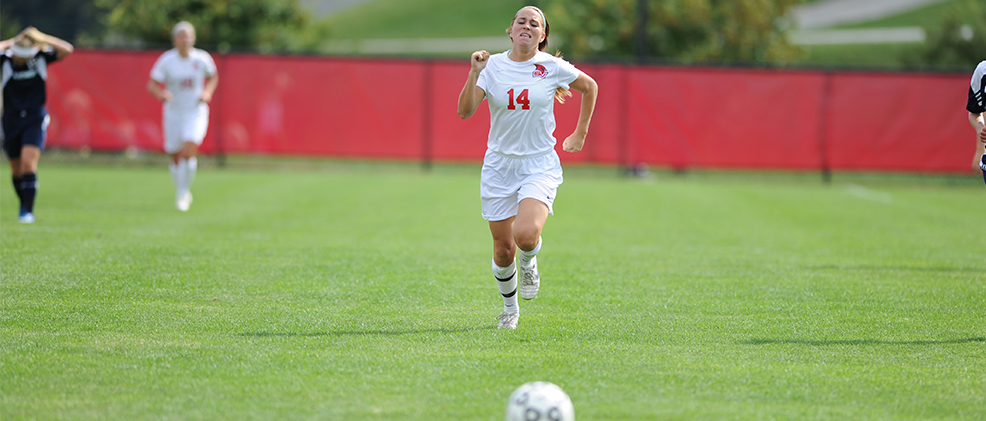 Cardinals Notch Second Straight Win, Beat Panthers 1-0