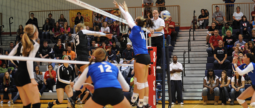 Lady Cardinals Fall to Wildcats, 3-1