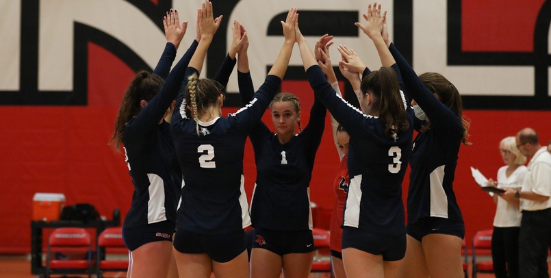 SVSU tops LSSU in three for first GLIAC win